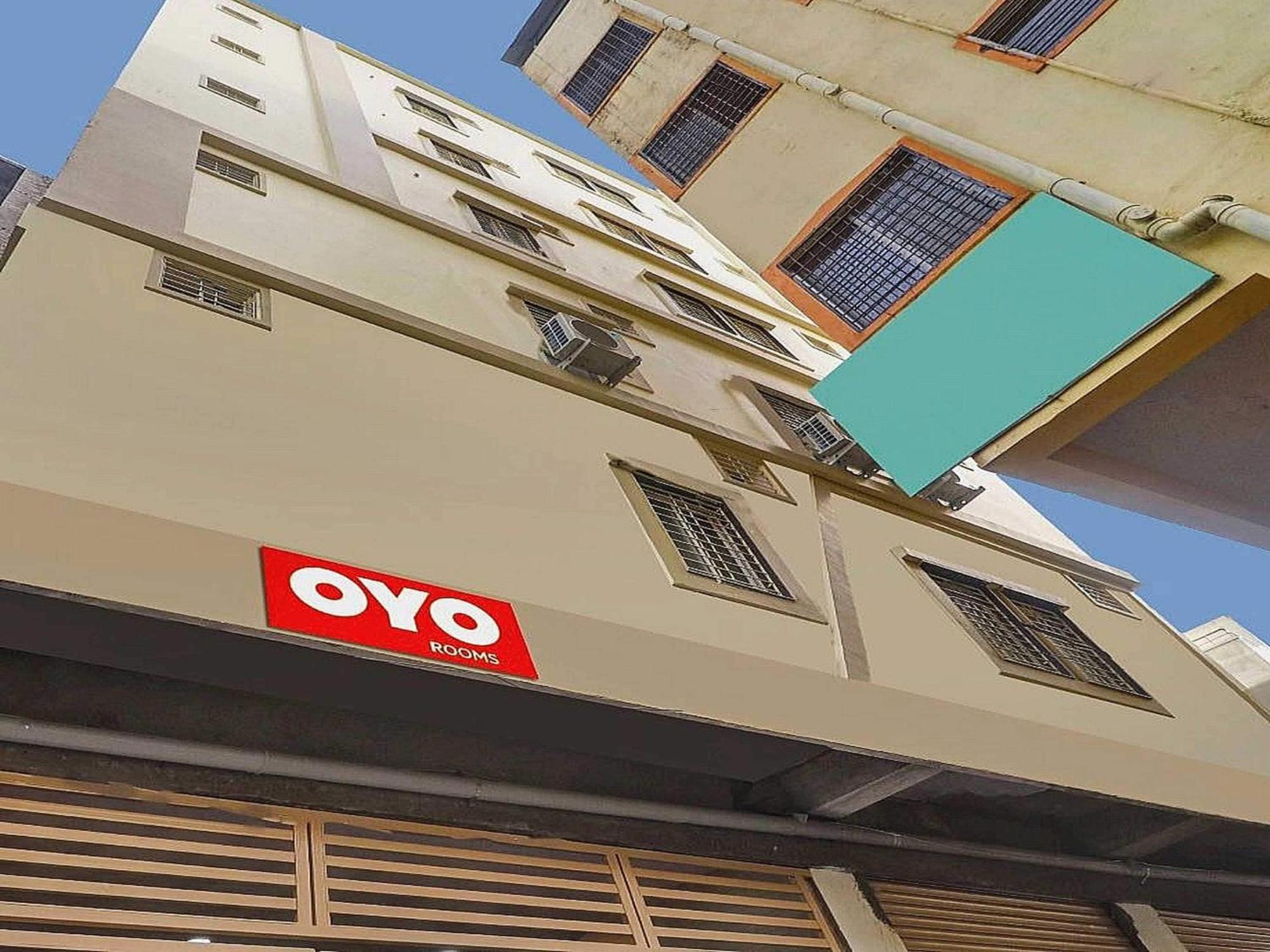 Hotel O Lal Residency Делі Екстер'єр фото