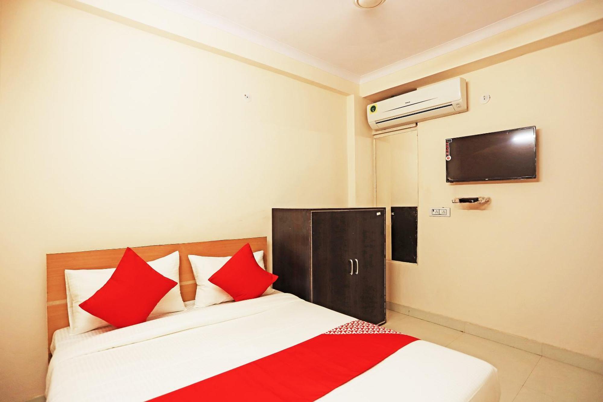 Hotel O Lal Residency Делі Екстер'єр фото