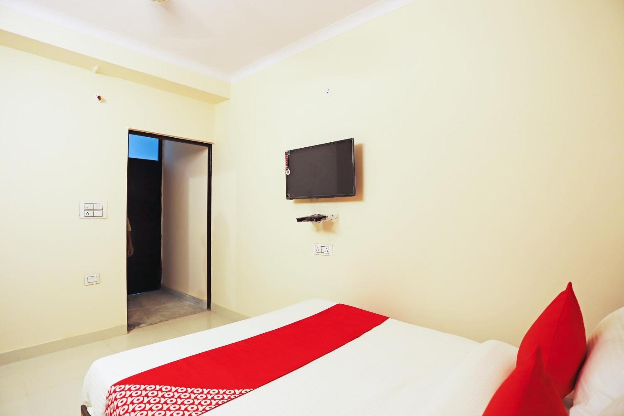 Hotel O Lal Residency Делі Екстер'єр фото